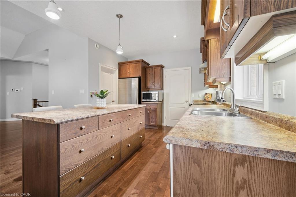 60a Eastview Road Property Photo 14