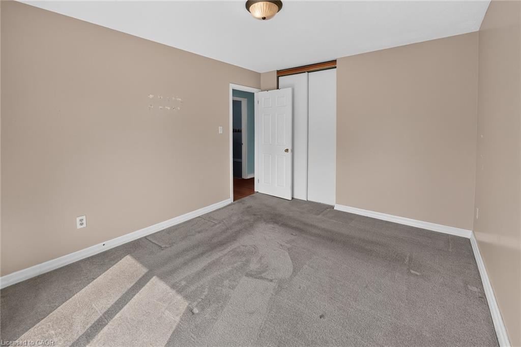 186 Glenmor Drive Property Photo 14
