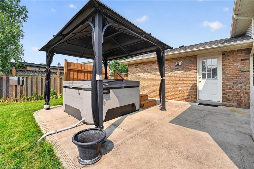 186 Glenmor Drive Property Photo 34