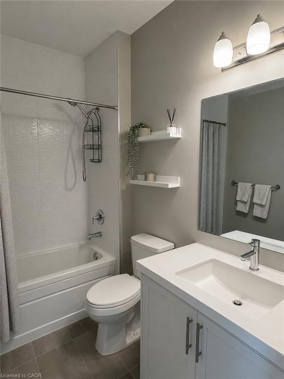 623-102 Grovewood Common Property Photo 11