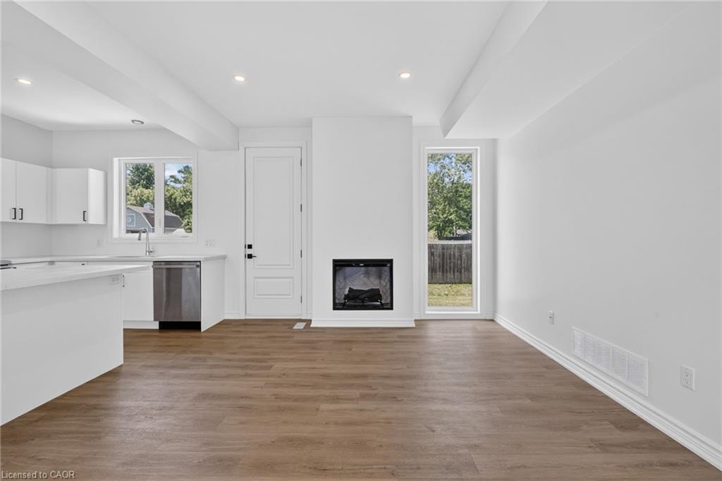 203 Park Street Property Photo 13