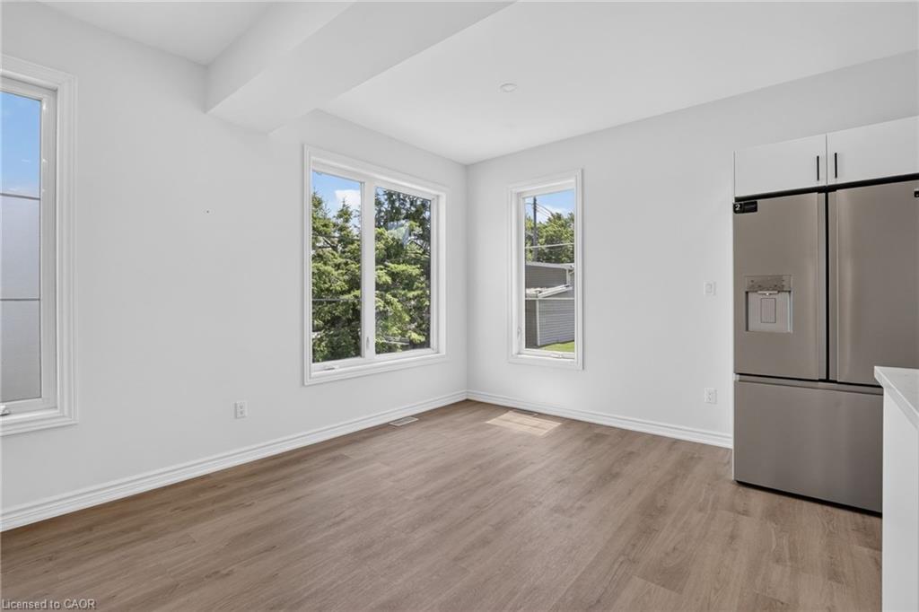 203 Park Street Property Photo 15