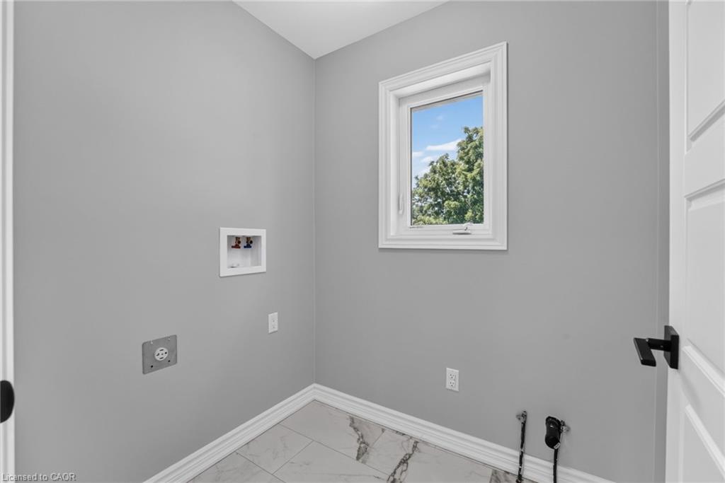 203 Park Street Property Photo 31