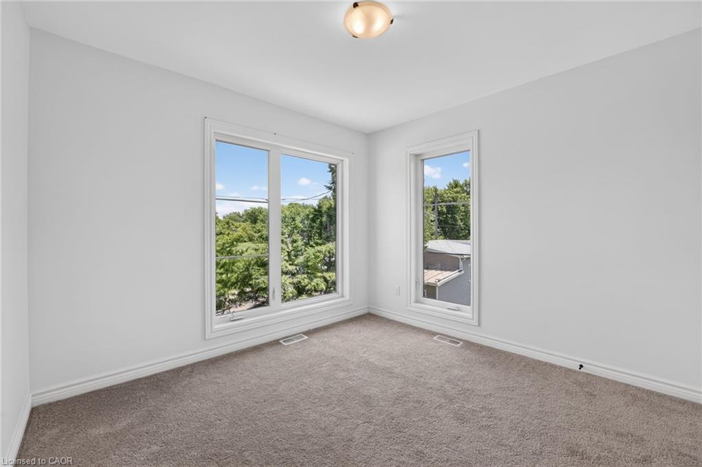 203 Park Street Property Photo 36