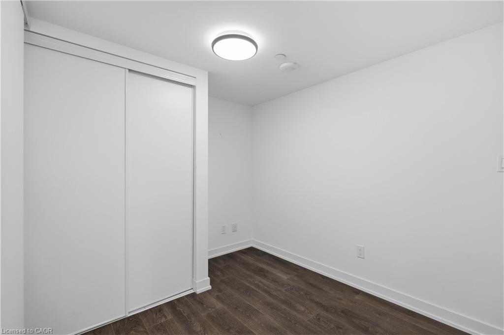 370 Martha Street Property Photo 25