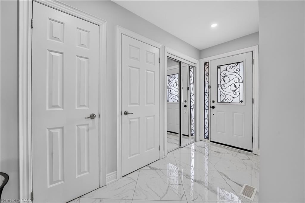 3346 Chartrand Crescent Property Photo 4