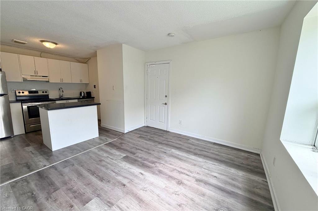 3-120 Charles Street Property Photo 1