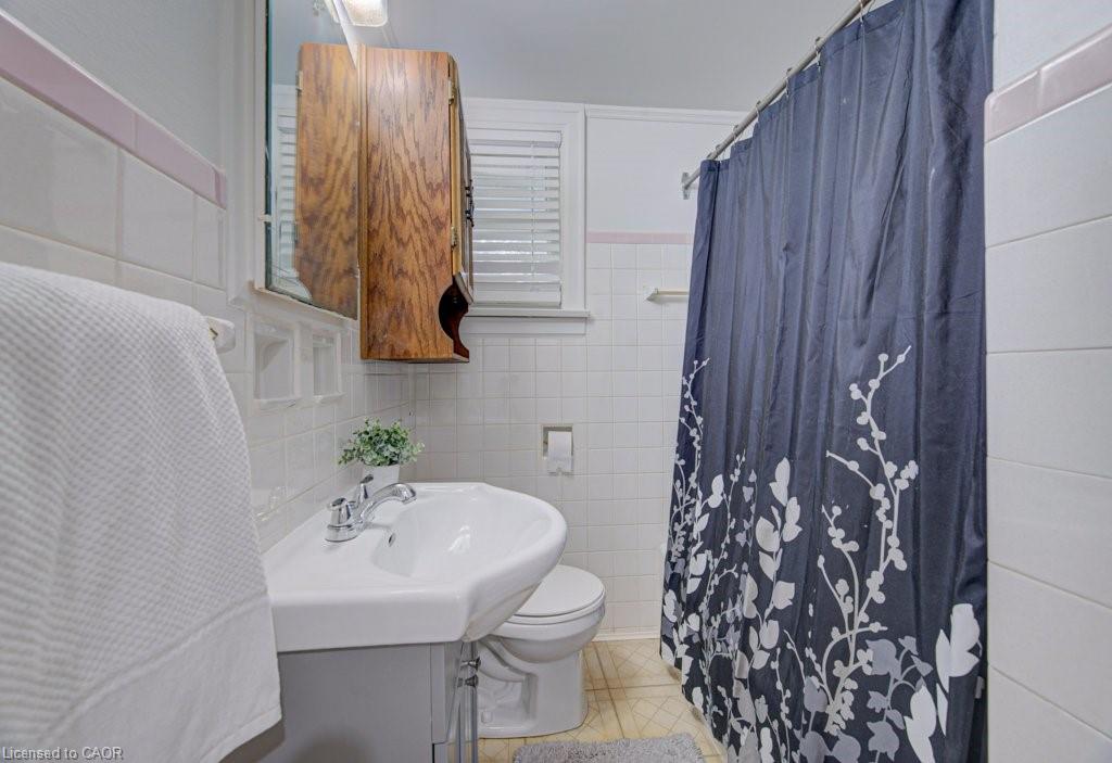 128 Pollock Avenue Property Photo 17