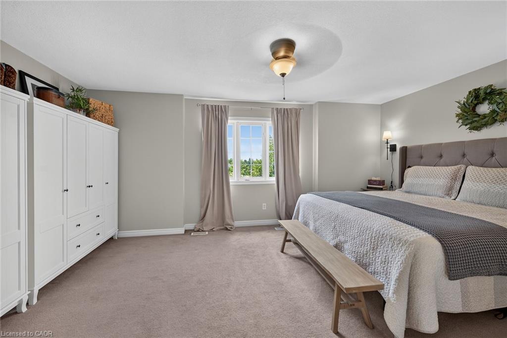 7 Etherington Crescent Property Photo 22