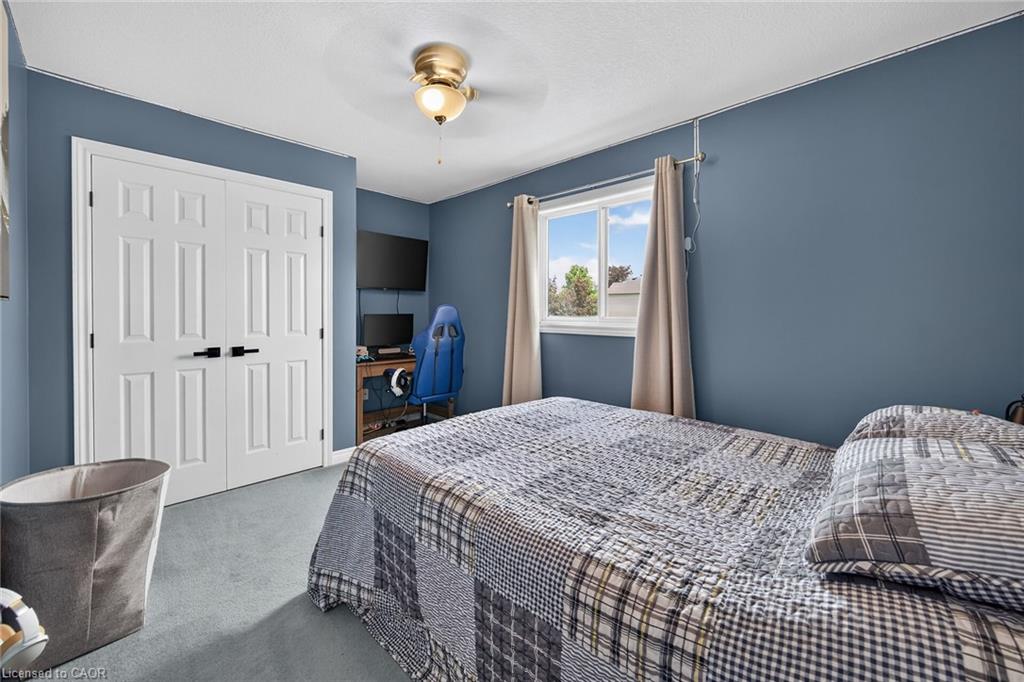 7 Etherington Crescent Property Photo 29