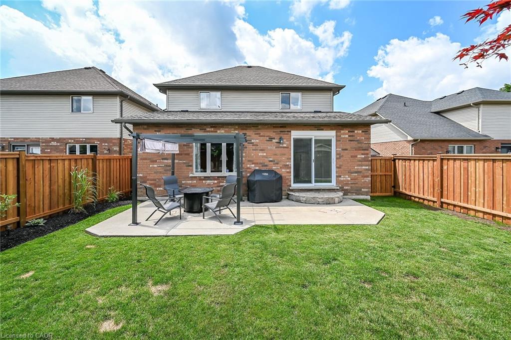 7 Etherington Crescent Property Photo 42