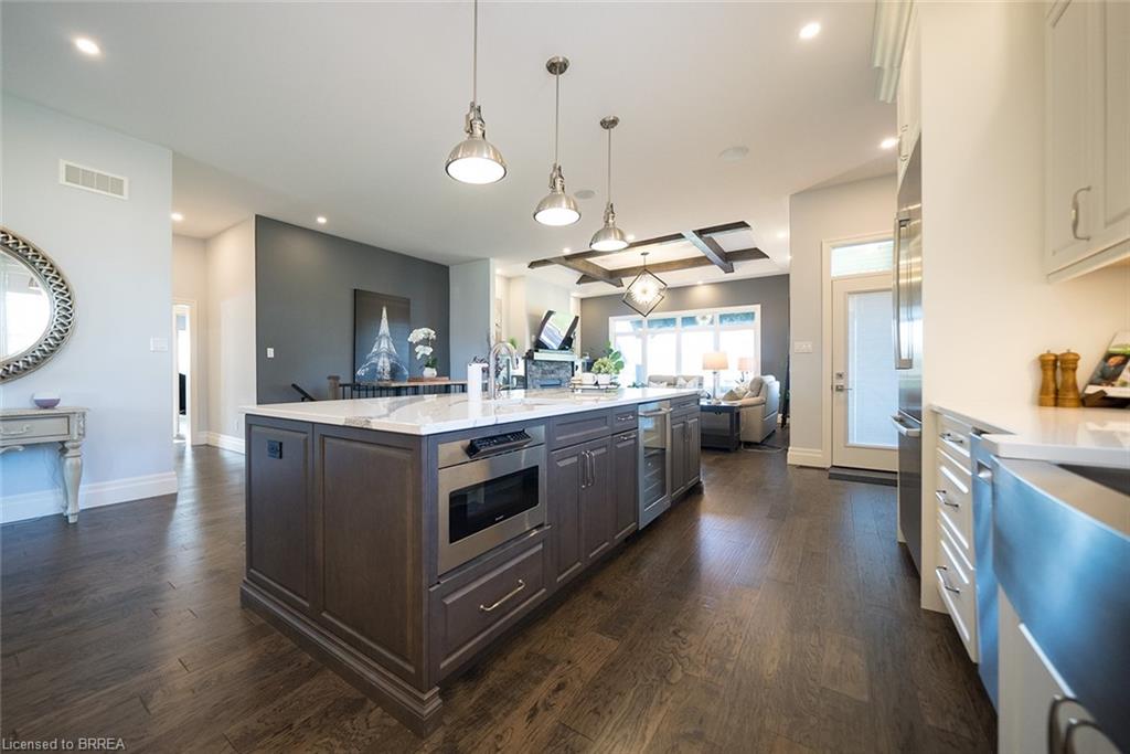 21 Tedley Boulevard Property Photo 10