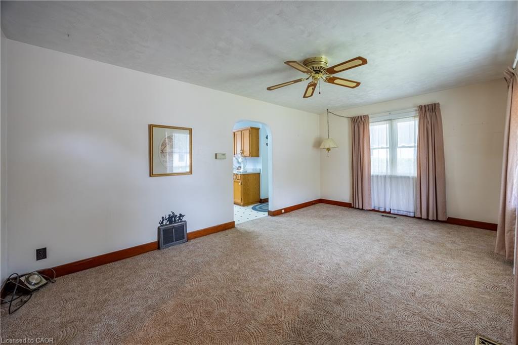 557 Orchard Avenue Property Photo 8