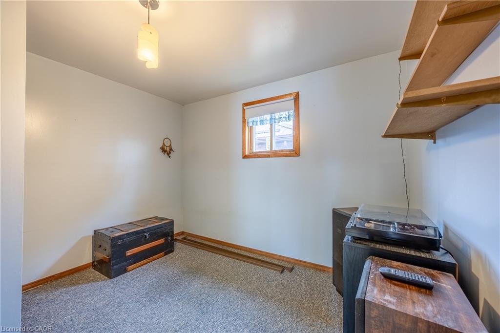 557 Orchard Avenue Property Photo 18