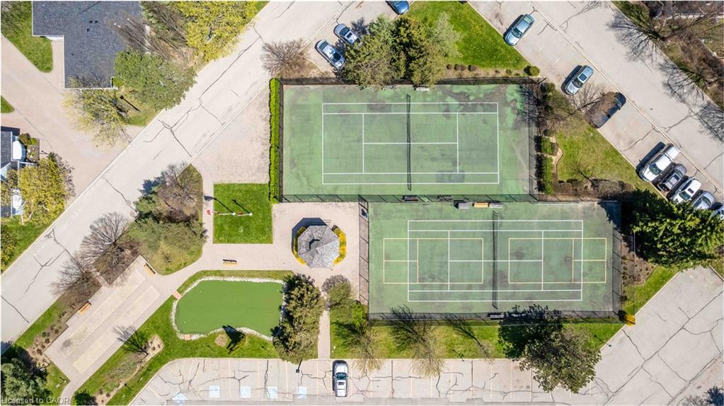 195 Silverbirch Boulevard Property Photo 46