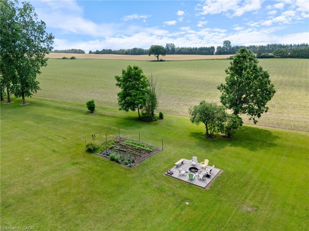 204642 Ninth Road Property Photo 36