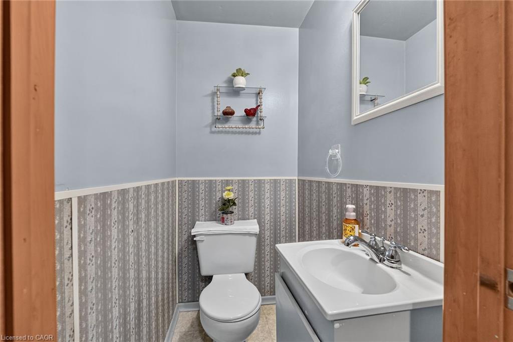 5 Hugo Court Property Photo 10
