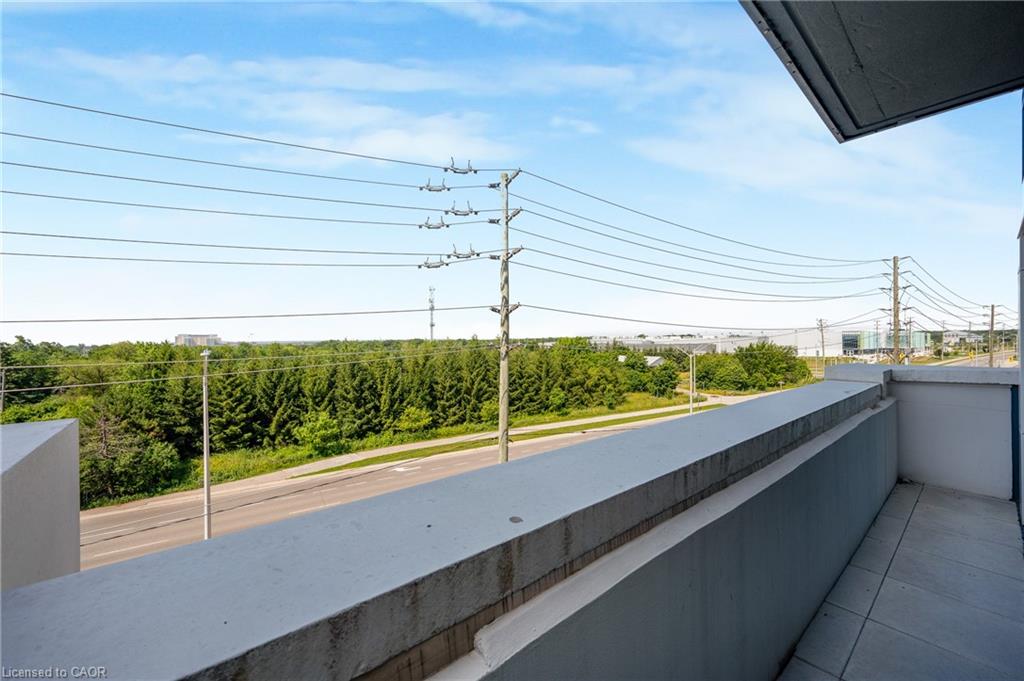 305-509 Dundas Street W Property Photo 29