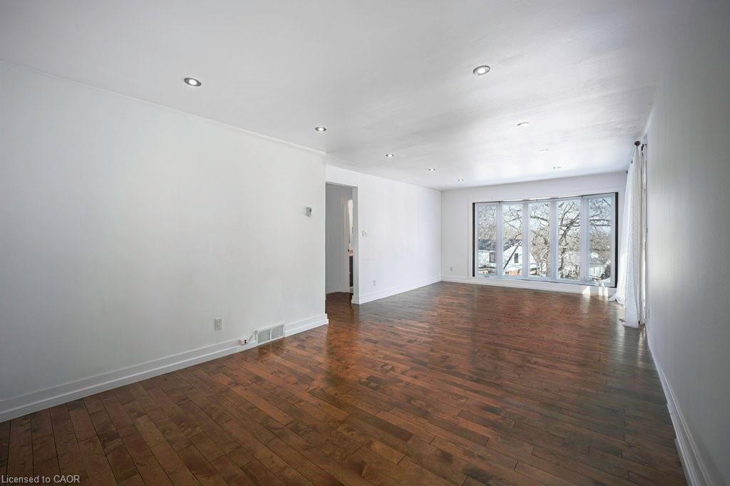 22 Dundonald Road Property Photo 19