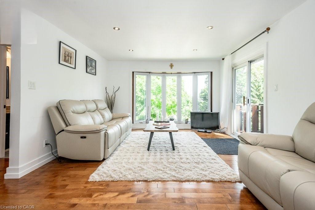 22 Dundonald Road Property Photo 23