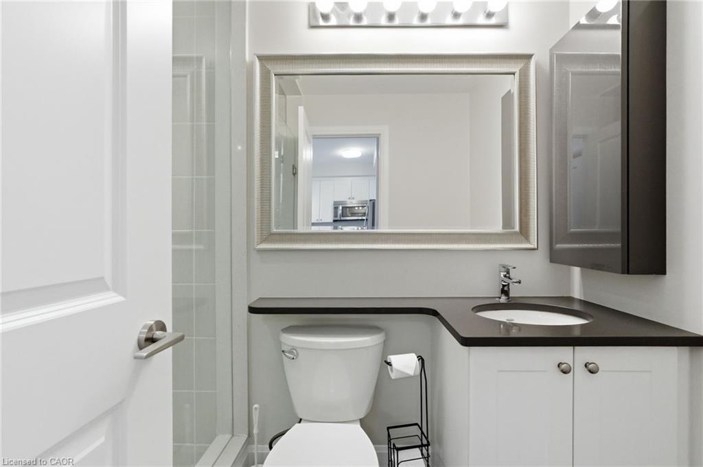 314-216 Oak Park Boulevard Property Photo 18