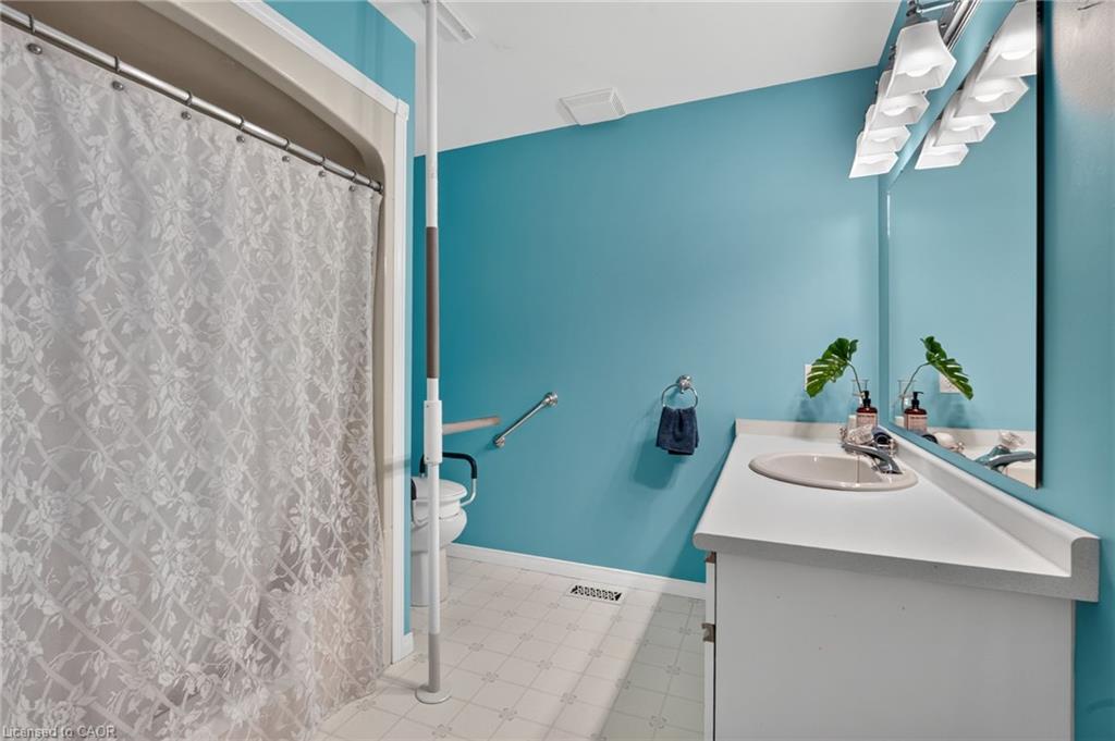 11 Garden Drive Property Photo 20