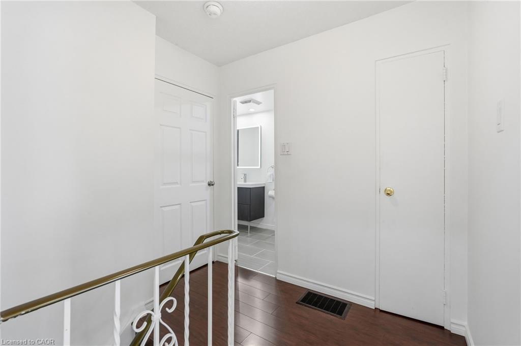 4-475 Claridge Road Property Photo 21