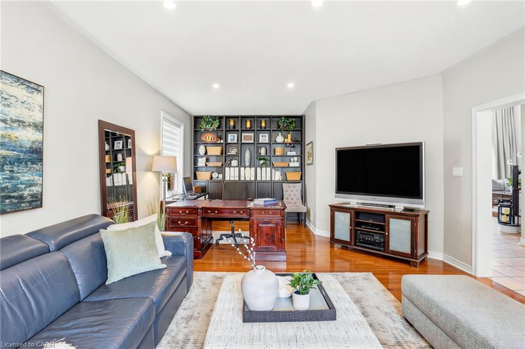156 Valmont Street Property Photo 22