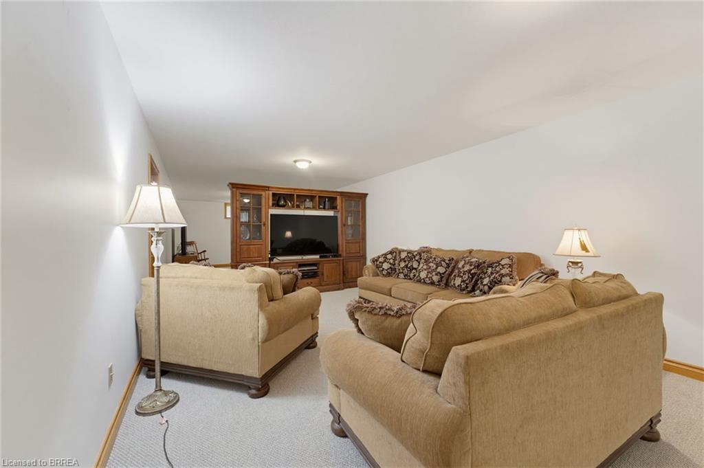 12 Macbride Court Property Photo 30