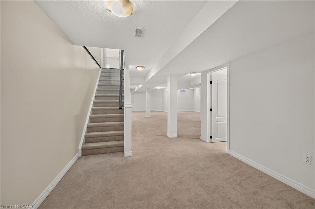 14 Ecker Lane Property Photo 35
