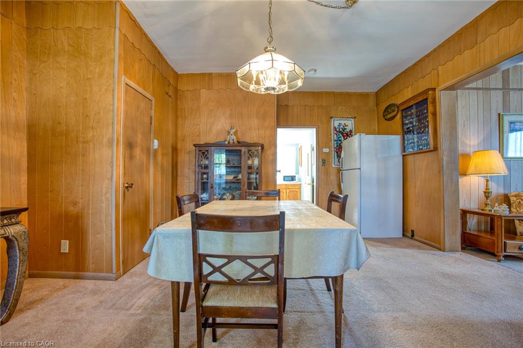 4207 William Street Property Photo 7