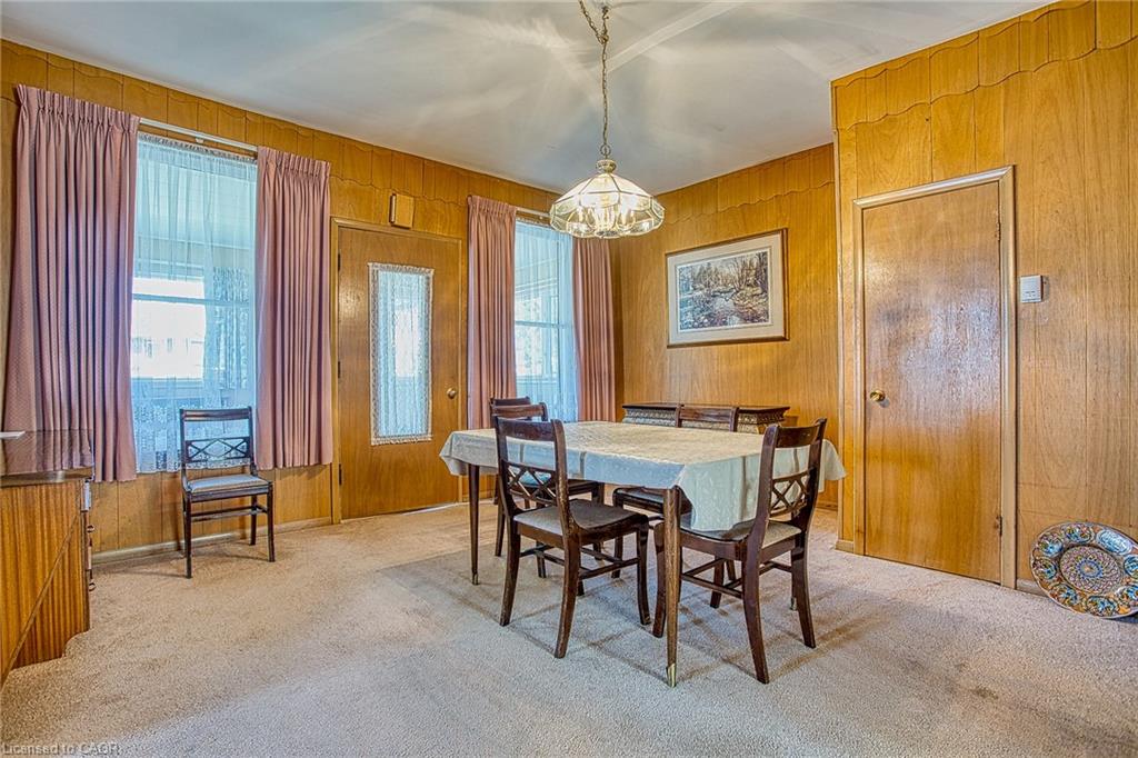 4207 William Street Property Photo 10