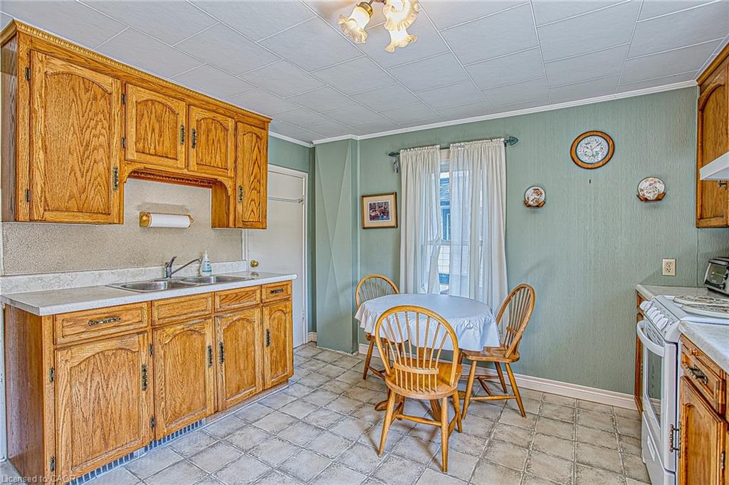 4207 William Street Property Photo 15