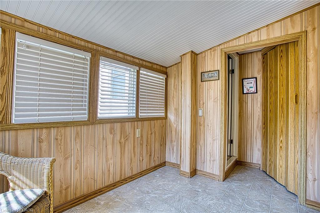 4207 William Street Property Photo 18