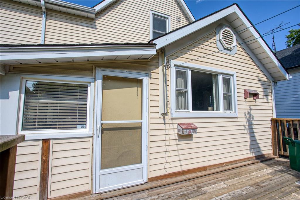 4207 William Street Property Photo 32
