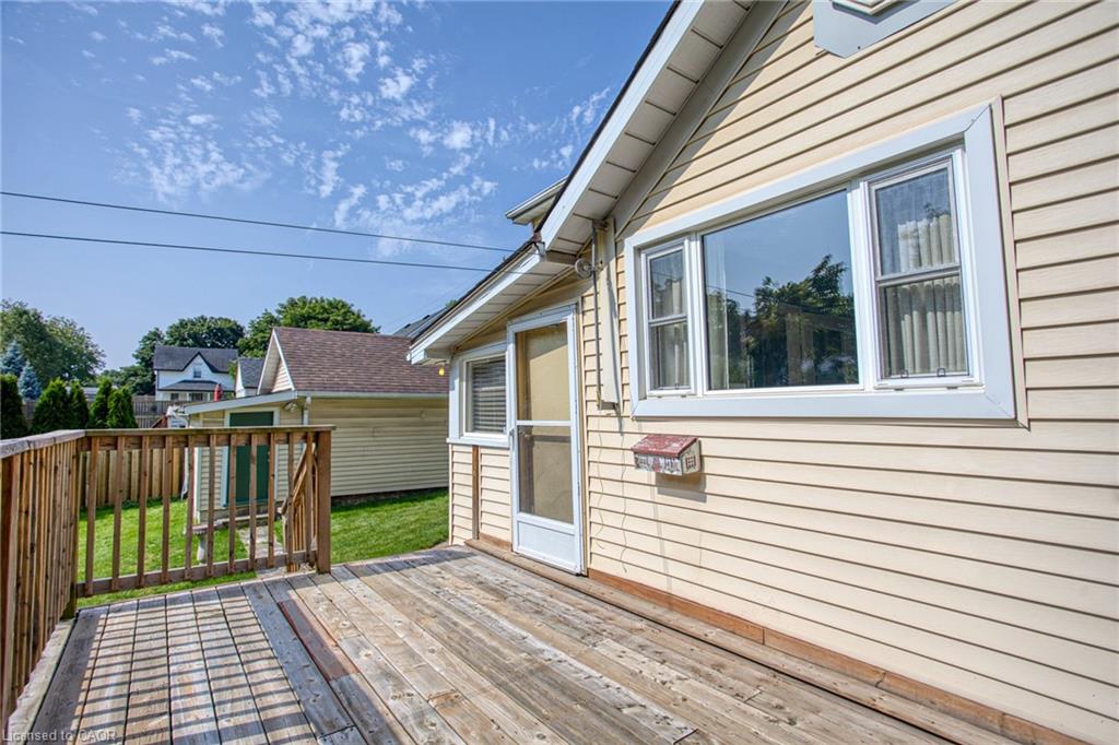 4207 William Street Property Photo 33