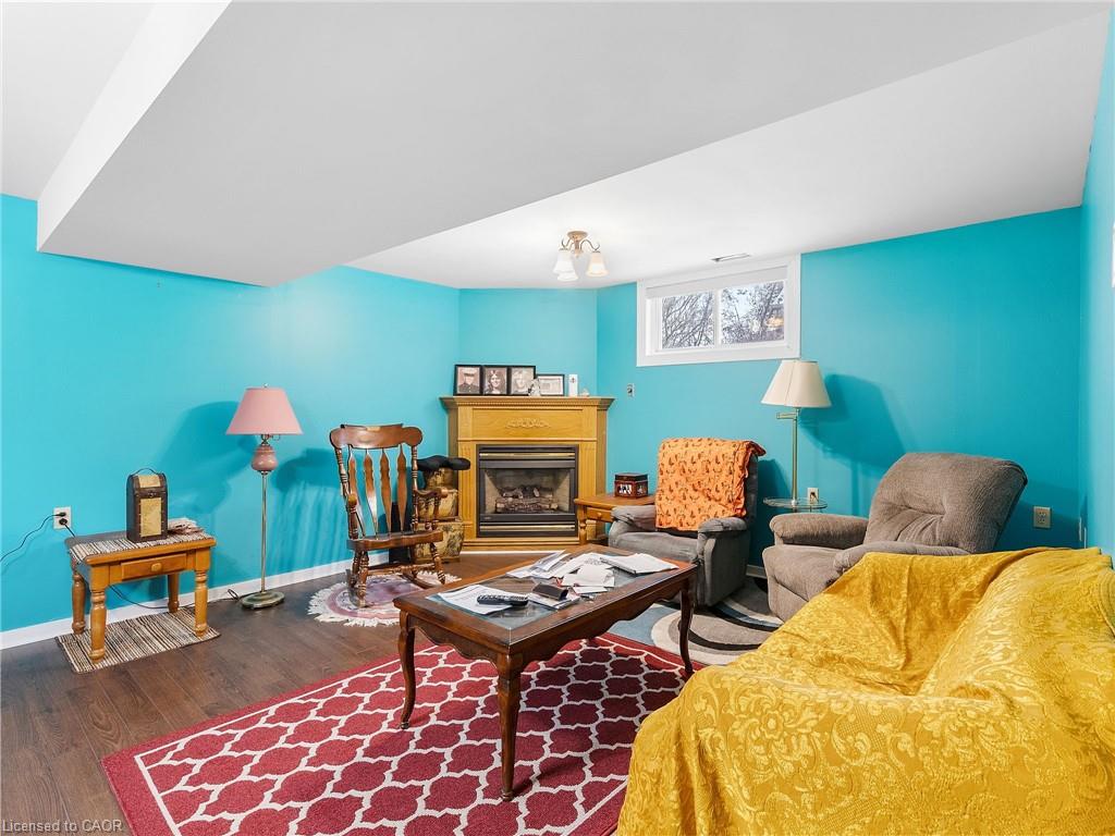7 Park Street Property Photo 24