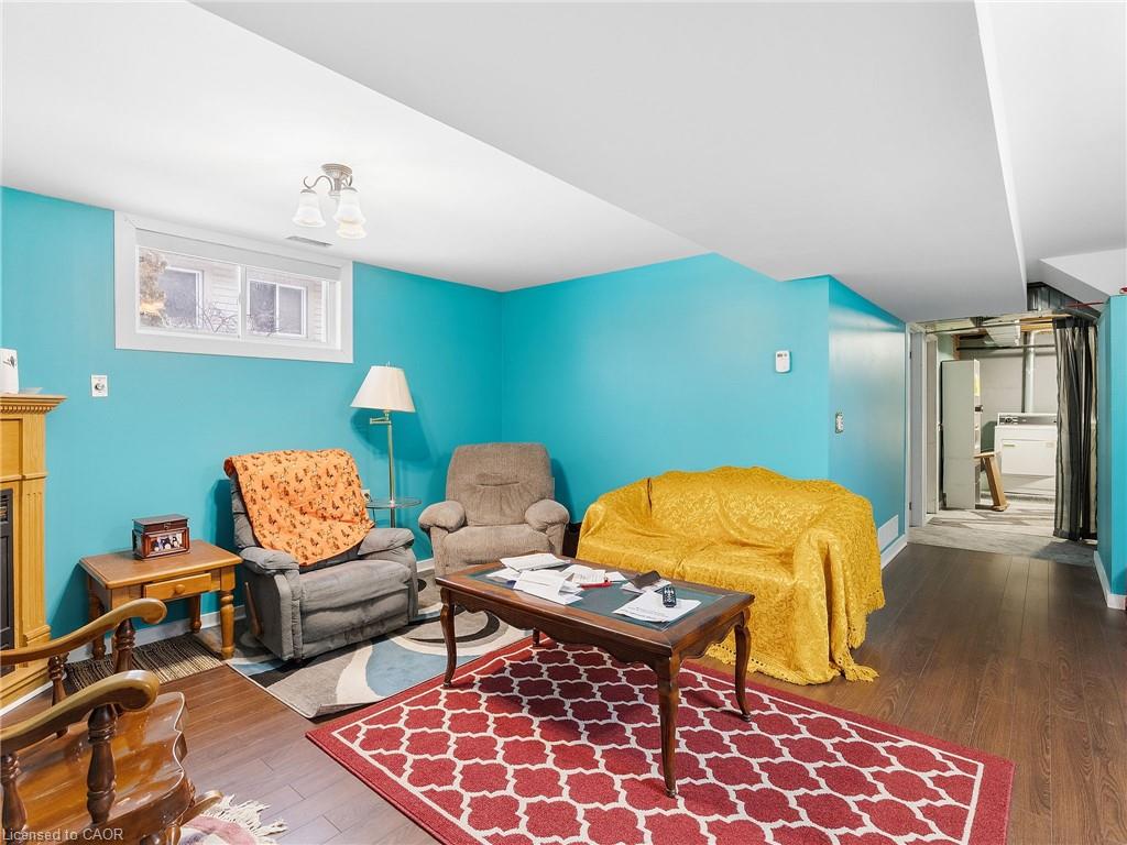 7 Park Street Property Photo 25