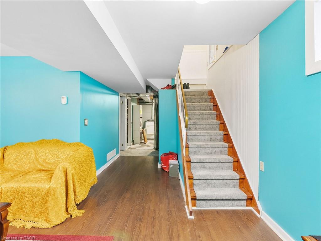 7 Park Street Property Photo 27