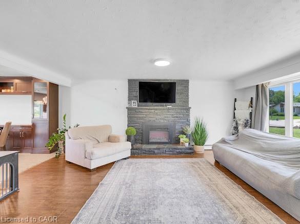 16 Woodmount Drive Property Photo 7
