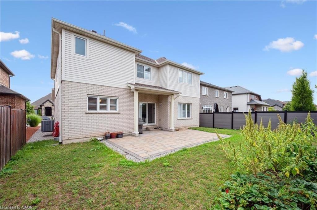 77 Eaglecrest Street Property Photo 32