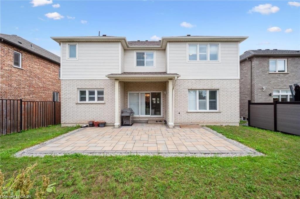 77 Eaglecrest Street Property Photo 35