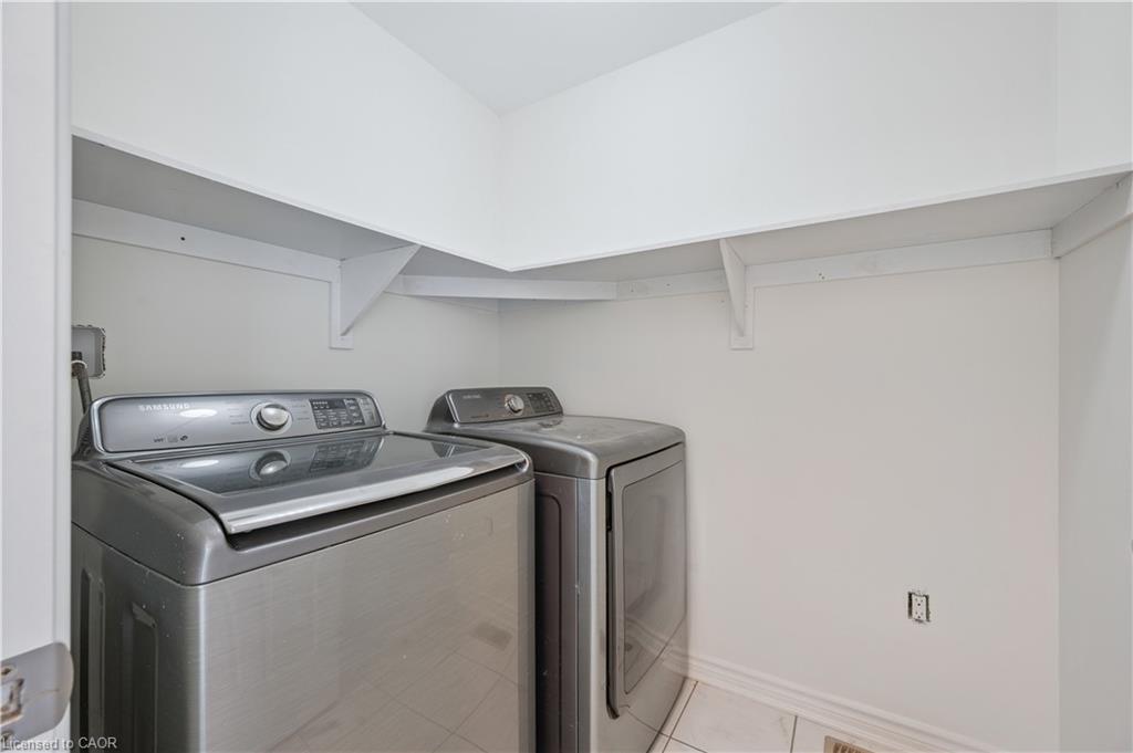 267 Grovehill Crescent Property Photo 25
