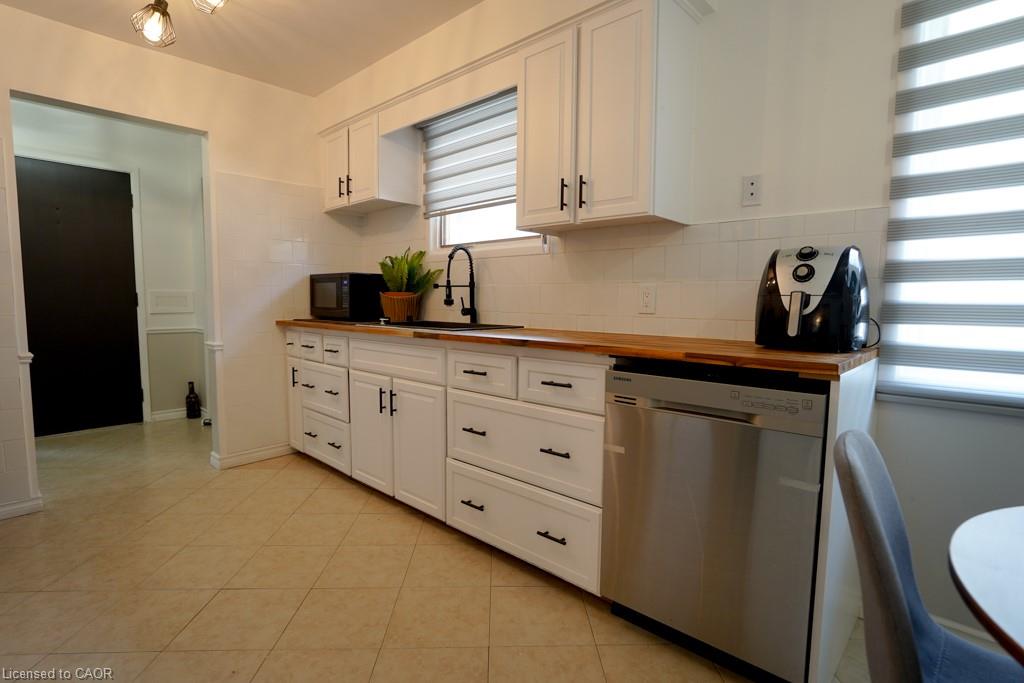 147 Muriel Crescent Property Photo 11
