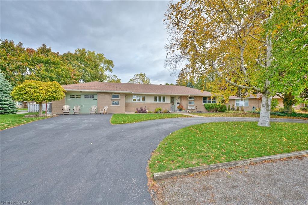 123 Fairview Avenue W Property Photo 2