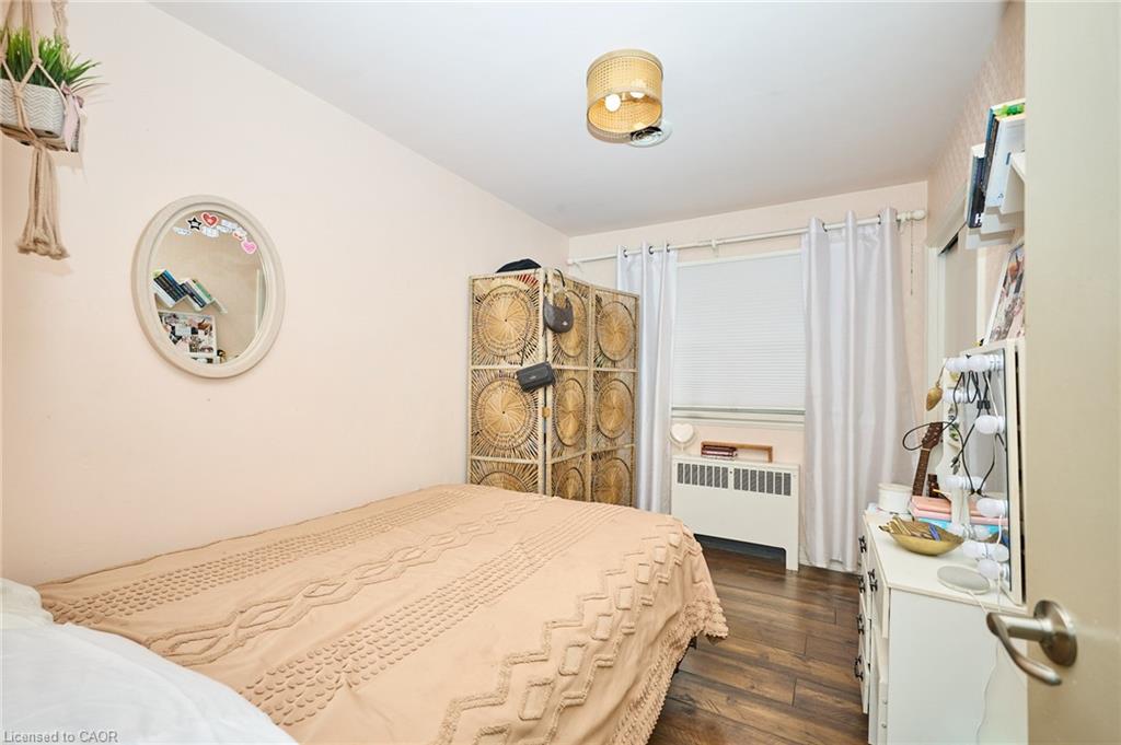 123 Fairview Avenue W Property Photo 18