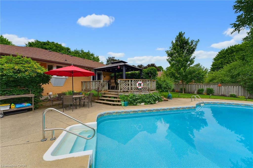 13 Bluebird Place Property Photo 30