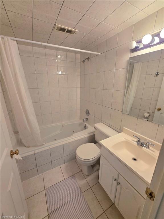 37-2373 King Street E Property Photo 23
