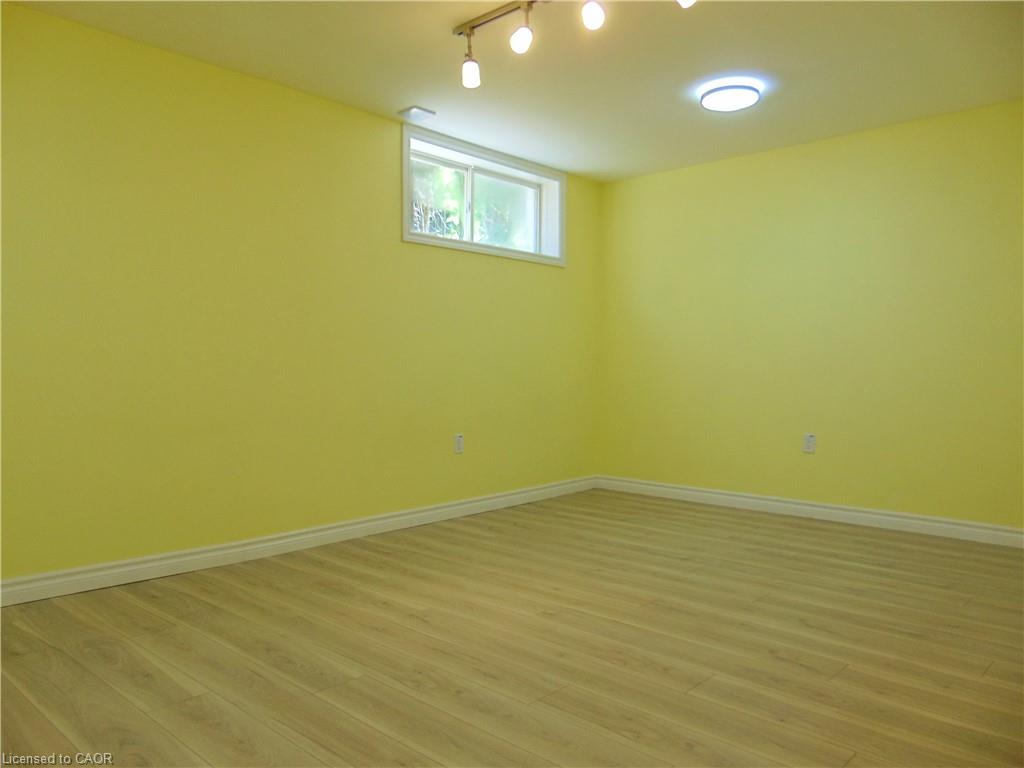 214 Snowdrop Crescent Property Photo 29