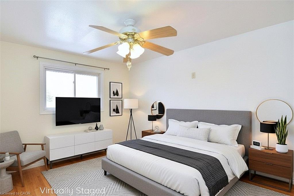 682 Mohawk Road W Property Photo 27